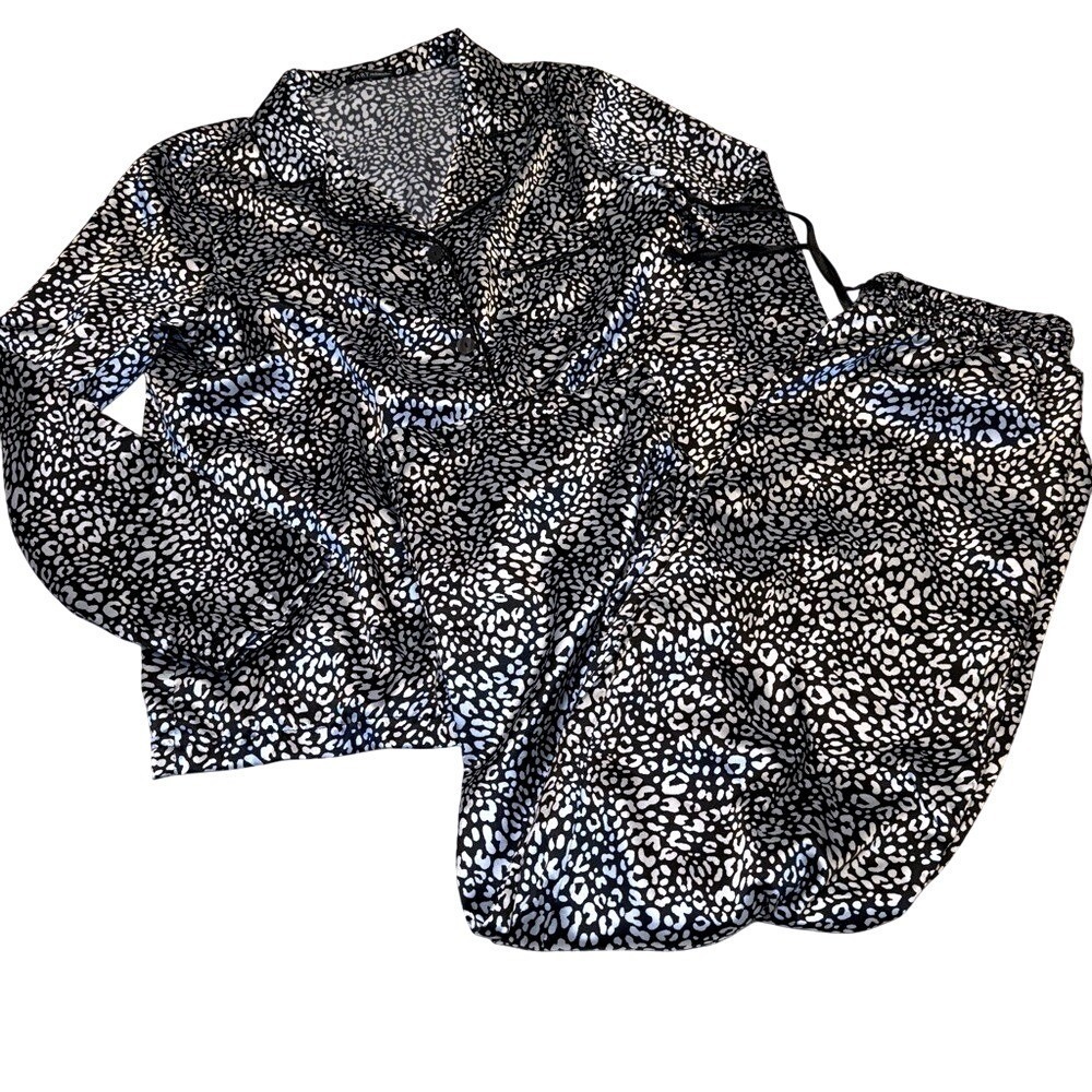 Tart Intimates Pajama Set Womens Medium Black White Leopard Satin 2-Piece